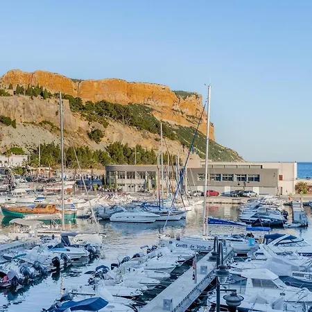 Le Phare Par Dodo-a-cassis Cassis