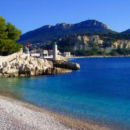 Le Phare Par Dodo-a-cassis 卡西斯