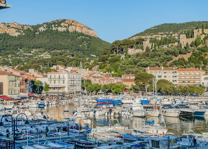 Apartment Le Phare Par Dodo-a-cassis